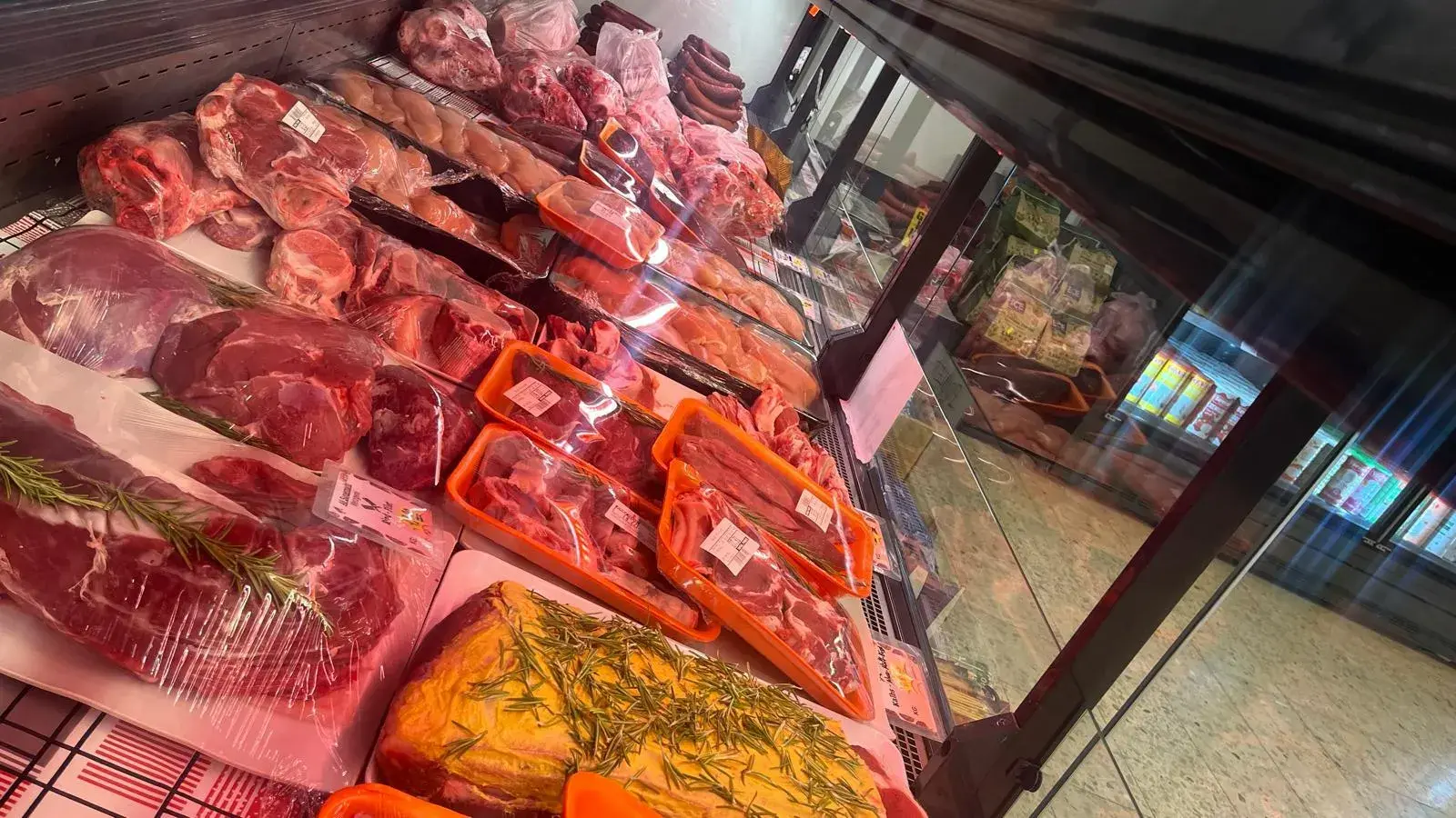 Ali Supermarkt web sitesinden bir kare